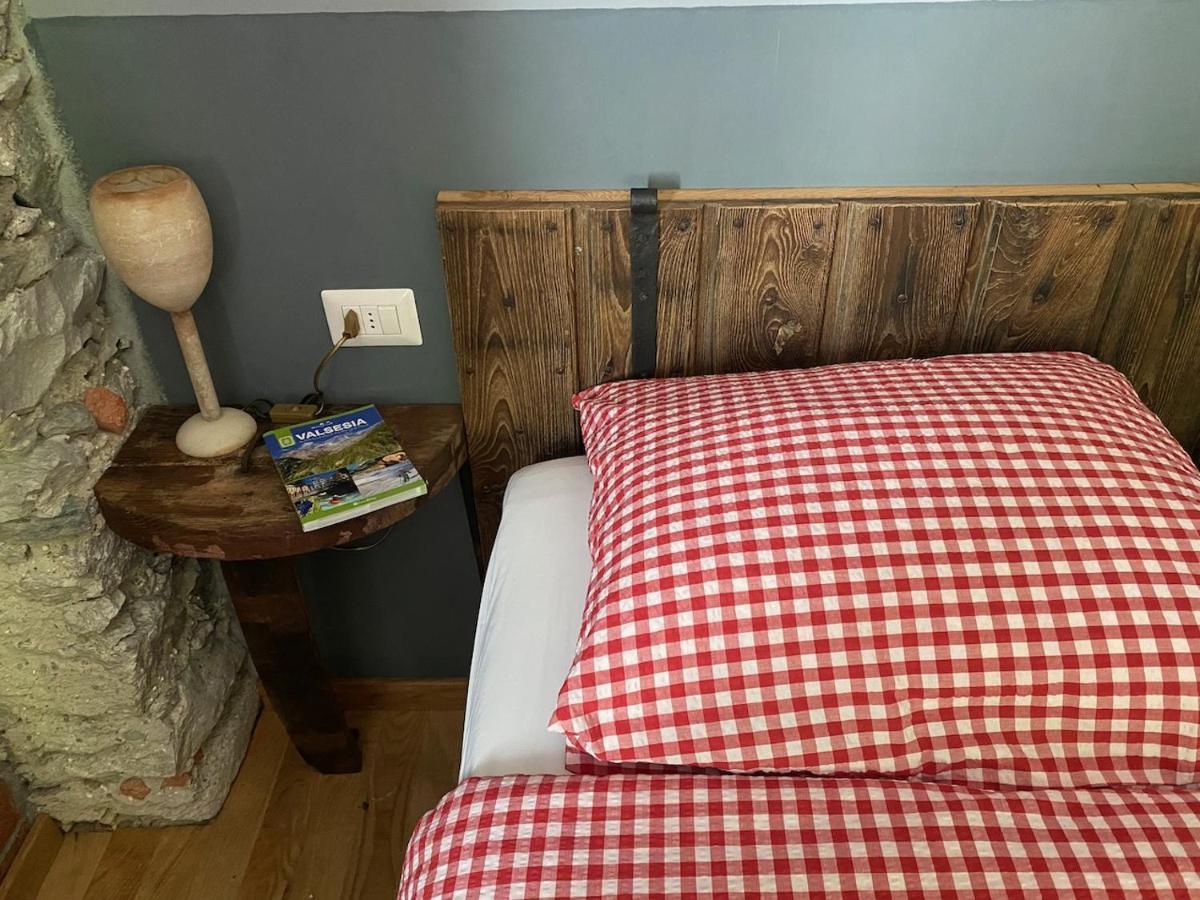Mountain Cabin Valsesia Appartement Stella Varallo Luaran gambar
